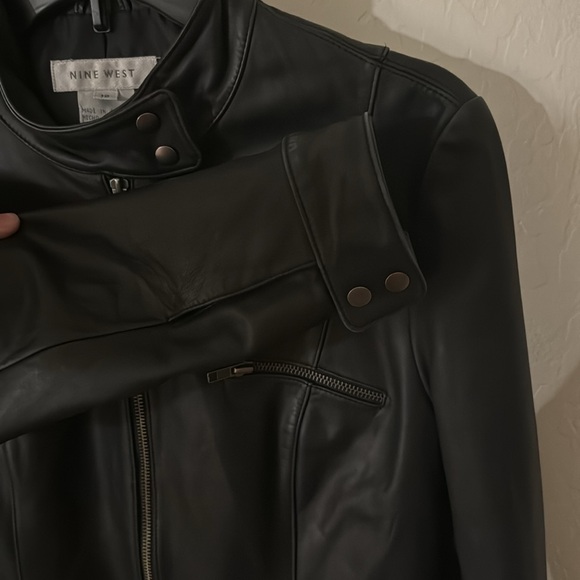 Vintage Nine West Black Leather Jacket - Size 12 - Picture 4 of 9